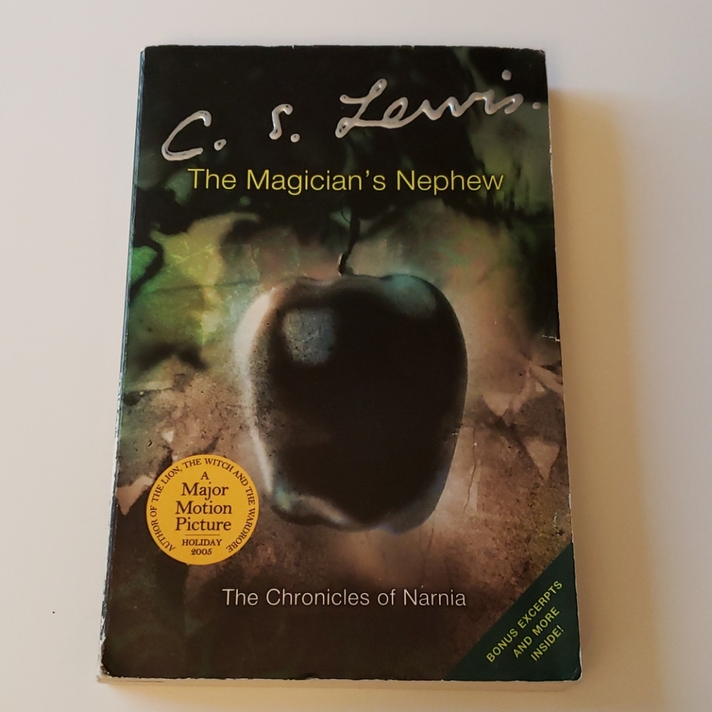 📚 5 for $15 The Magician's Nephew